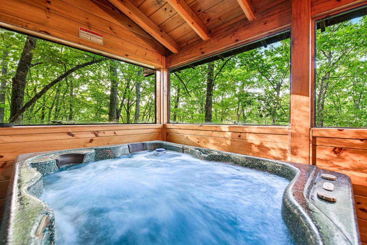 Bear Pleasures Villa Gatlinburg Exterior photo