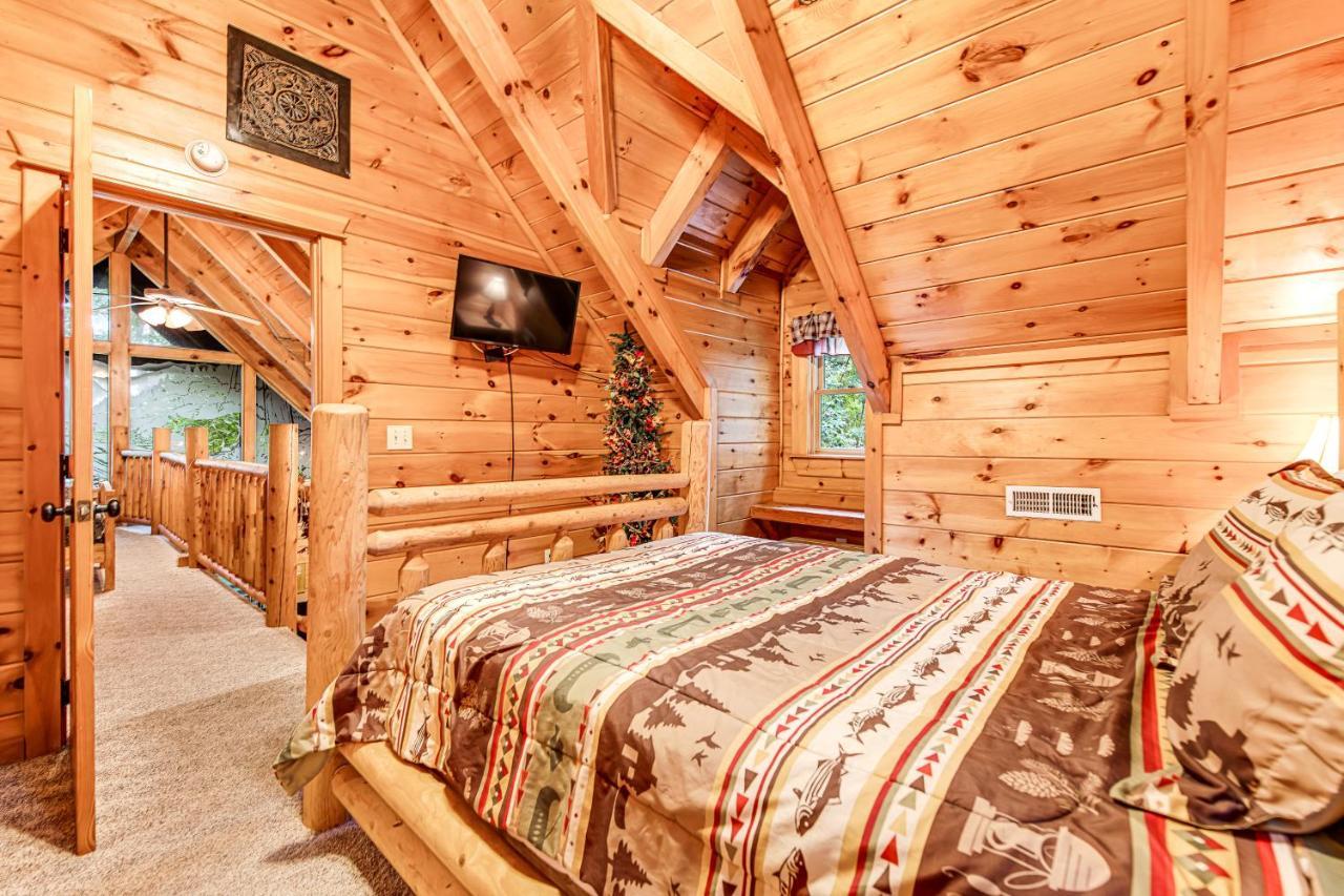 Bear Pleasures Villa Gatlinburg Exterior photo
